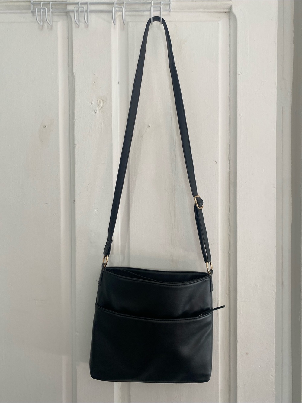 Classic Black Crossbody Bag - Sleek Everyday Shoulder Bag